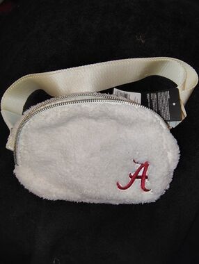 NWT Alabama Crimson Tibes White Belt Bag/Crossbody